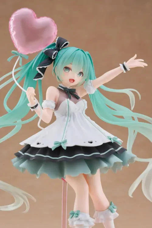 Hatsune Miku Birthday 2025 AMP+ Figure (Party Ver.) Taito