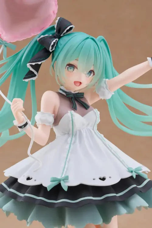 Hatsune Miku Birthday 2025 AMP+ Figure (Party Ver.) Taito