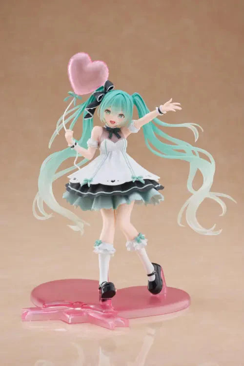 Hatsune Miku Birthday 2025 AMP+ Figure (Party Ver.) Taito
