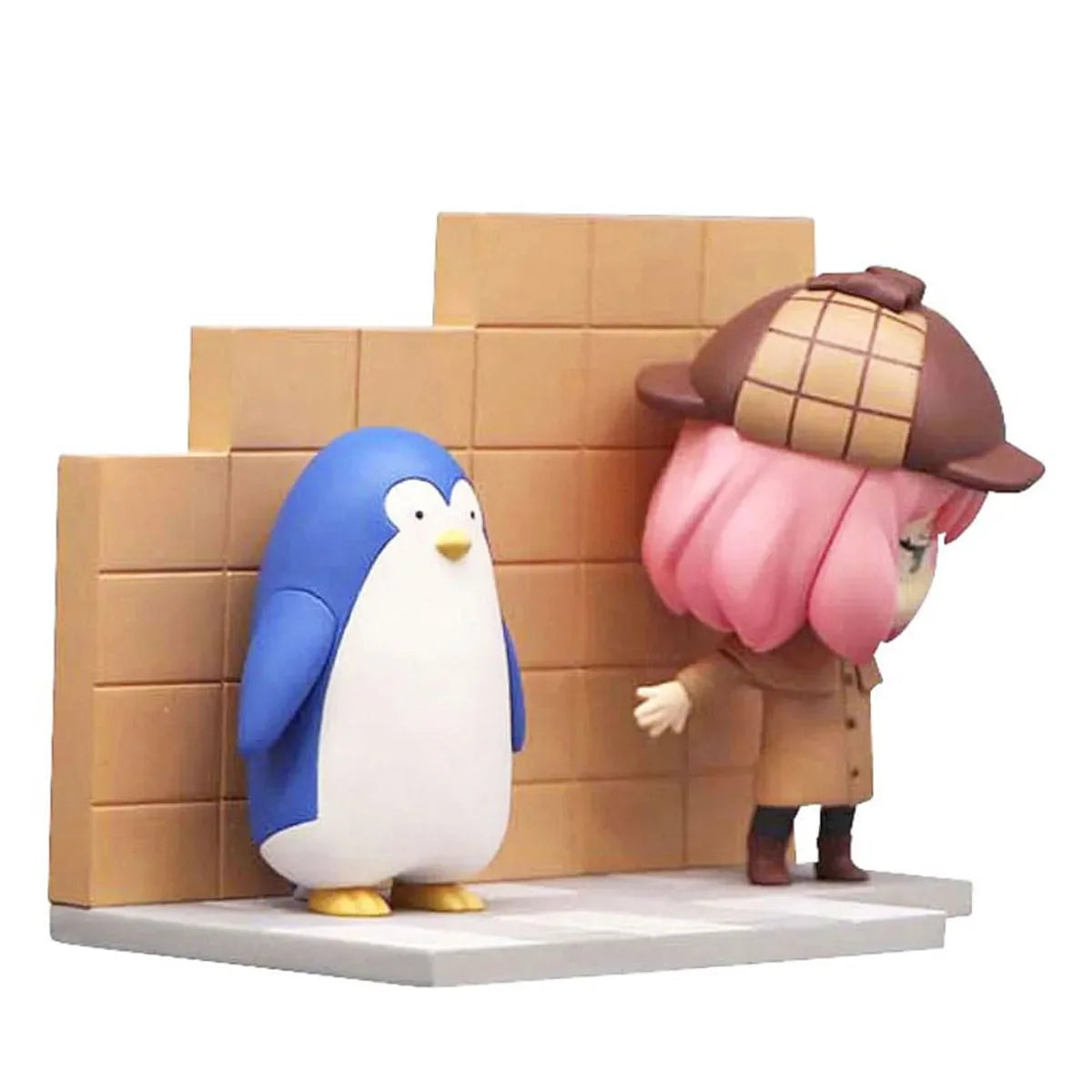 Spy x Family - Anya & Penguin Hold Figure FuRyu